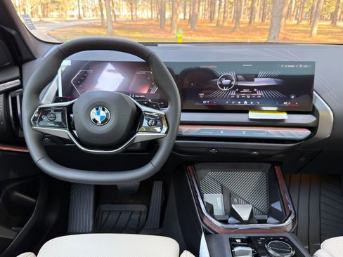 New 2026 BMW X3 xDrive30 w/ Premium Package image 3