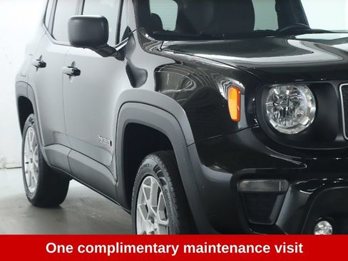 Used 2022 Jeep Renegade Latitude w/ Convenience Group AWD/4WD image 10