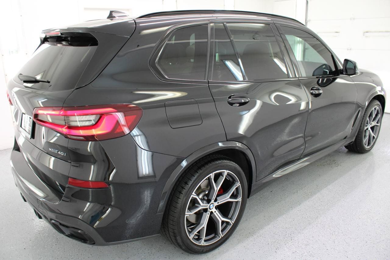 Used 2022 BMW X5 xDrive40i w/ M Sport Package AWD/4WD image 10