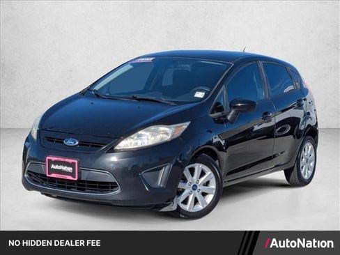 Used 2012 Ford Fiesta SE FWD image 1