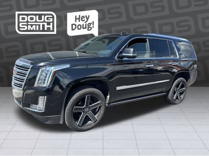 Used 2017 Cadillac Escalade Platinum