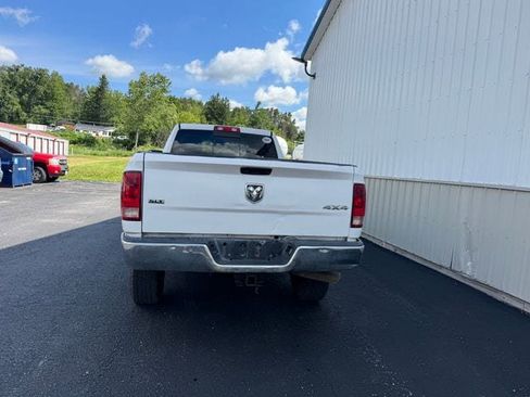 Used 2014 RAM 2500 SLT AWD/4WD image 5
