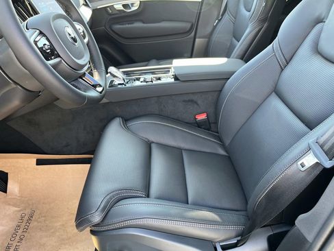 New 2026 Volvo XC90 T8 Ultra w/ Lounge Package image 25