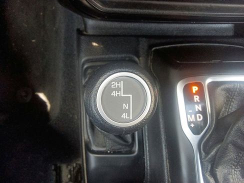 Used 2020 Jeep Wrangler Sport AWD/4WD image 28