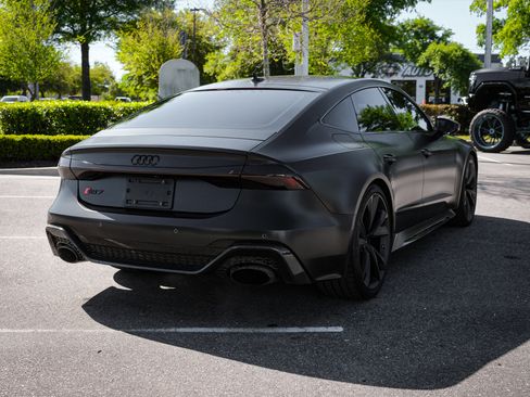 Used 2022 Audi RS 7 Sportback image 9