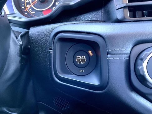 Used 2025 Jeep Wrangler Unlimited Rubicon AWD/4WD image 34