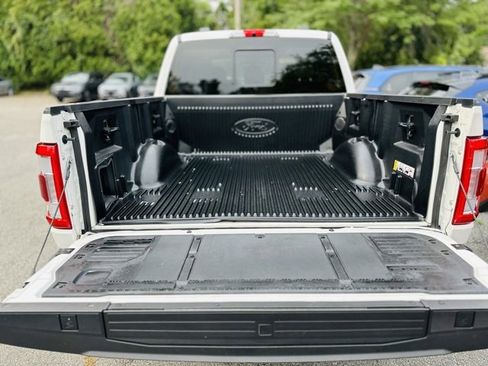 Used 2022 Ford F150 Limited image 25