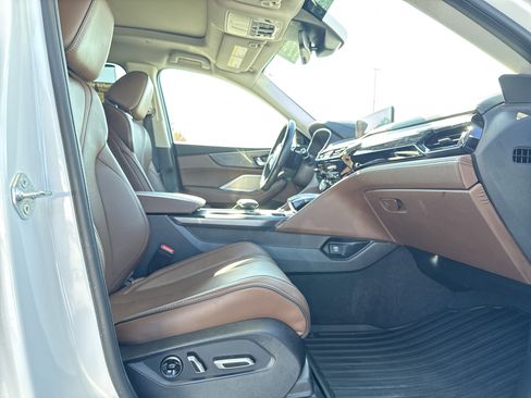 Used 2023 Acura MDX SH-AWD w/ Advance Package image 34