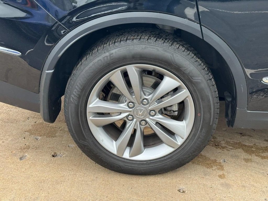 Certified 2026 Acura MDX SH-AWD image 9