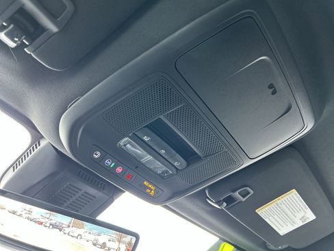 Used 2026 GMC Terrain AT4 w/ Convenience Package III image 31