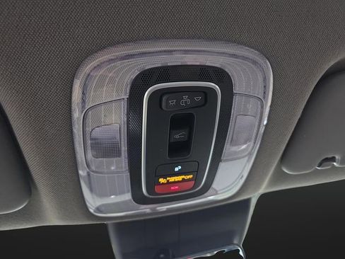 Certified 2025 Hyundai Elantra SEL image 26