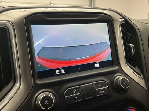 Used 2021 Chevrolet Silverado 2500 LT w/ Convenience Package image 5