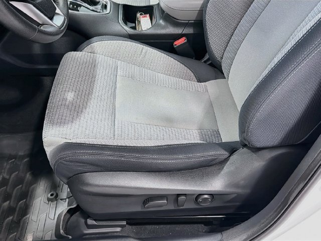 Used 2024 Subaru Outback Premium AWD/4WD image 17