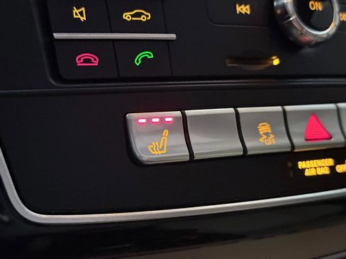 Used 2017 Mercedes-Benz GLE 350 4MATIC w/ Premium 1 Package image 36