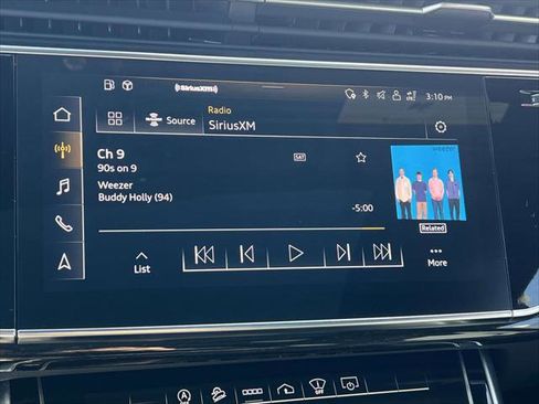 Used 2022 Audi Q8 Prestige image 29