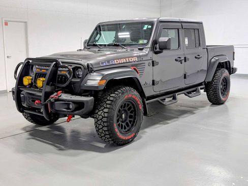 Used 2023 Jeep Gladiator Sport w/ Trailer Tow Package image 1
