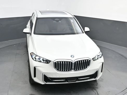 Certified 2025 BMW X5 sDrive40i w/ Parking Assistance Package image 43