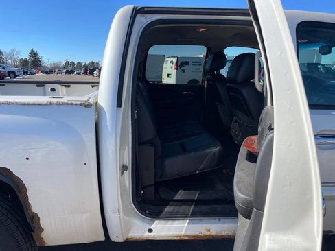 Used 2011 Chevrolet Silverado 1500 LTZ w/ LTZ White Diamond Edition image 28