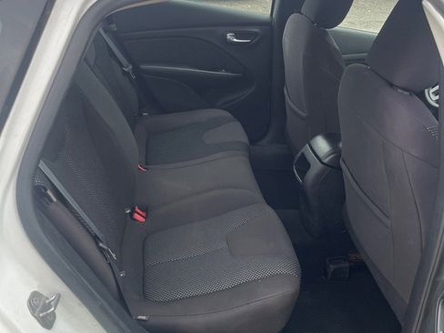 Used 2014 Dodge Dart SE w/ Convenience Group image 17