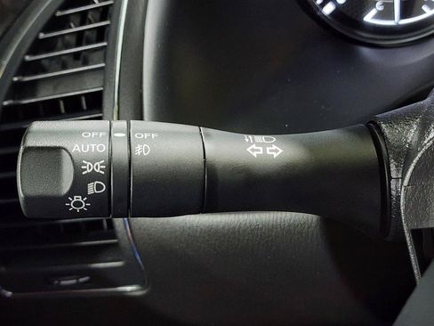 Used 2021 Nissan Armada Platinum w/ Captain's Chairs Package AWD/4WD image 16