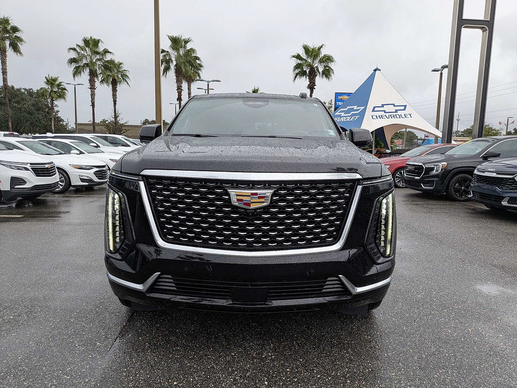 Certified 2025 Cadillac Escalade Premium Luxury AWD/4WD image 37