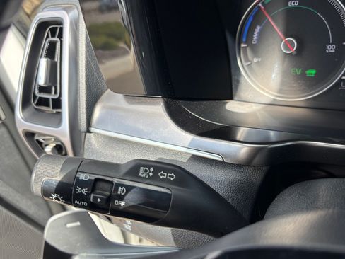 Used 2023 Kia Sorento EX FWD image 24