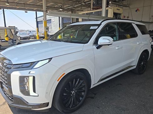 Used 2024 Hyundai Palisade Calligraphy AWD/4WD image 1