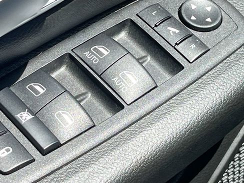 Used 2024 RAM 1500 Big Horn AWD/4WD image 17