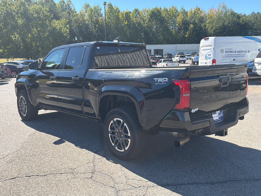 Used 2024 Toyota Tacoma TRD Sport RWD image 5