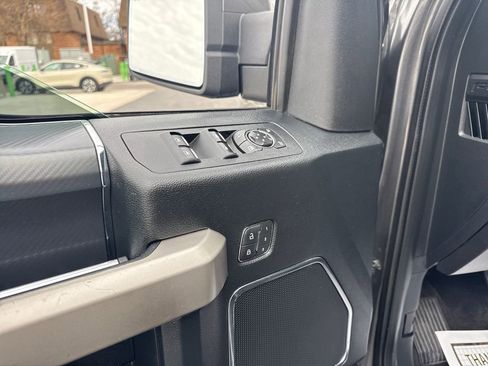 Used 2020 Ford F150 Lariat w/ Equipment Group 502A Luxury image 34