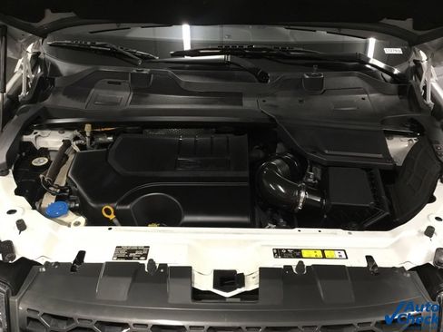 Used 2019 Land Rover Discovery Sport HSE image 43