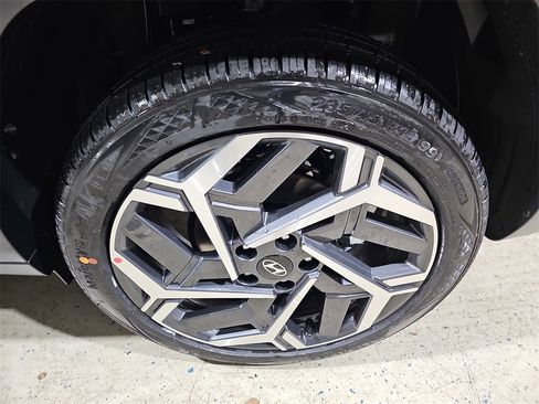 New 2026 Hyundai Kona SEL Premium image 30