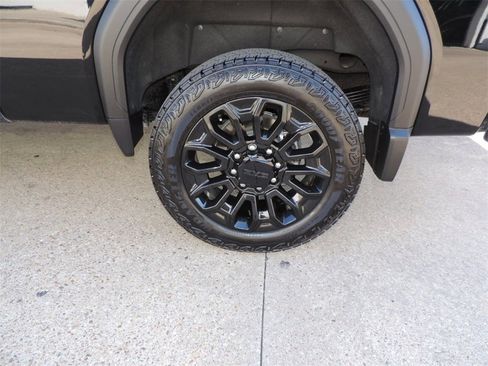 Certified 2024 GMC Sierra 2500 AT4 w/ AT4 Premium Plus Package image 10