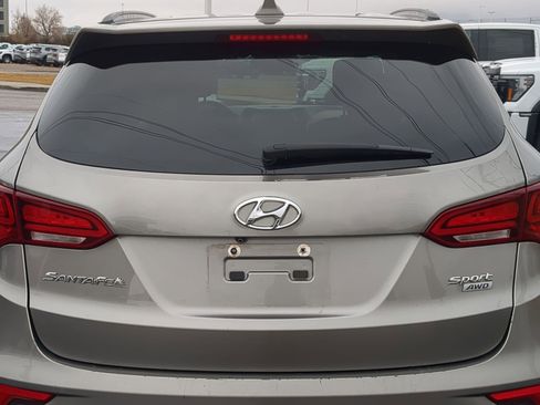 Used 2018 Hyundai Santa Fe Sport w/ 2.4L Value Package 02 image 13