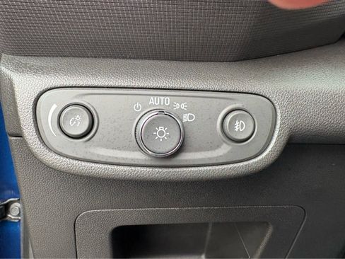 Used 2023 Chevrolet TrailBlazer LT w/ Convenience Package image 27