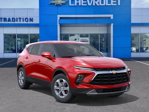 New 2025 Chevrolet Blazer LT w/ LPO, Floor Liner Package image 7