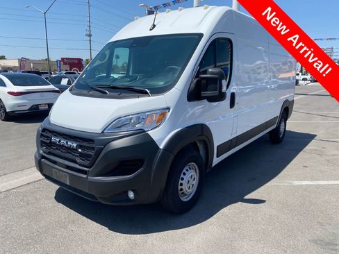 Used 2025 RAM ProMaster 2500 w/ Convenience Group FWD image 1