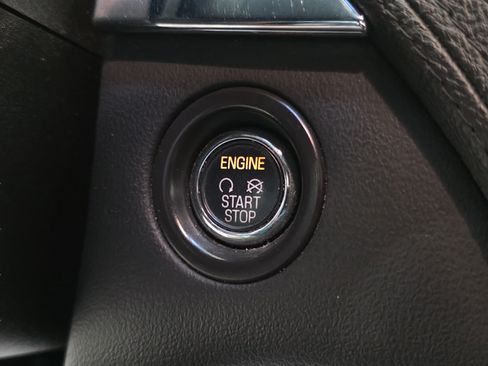 Used 2016 Lincoln MKS FWD image 18