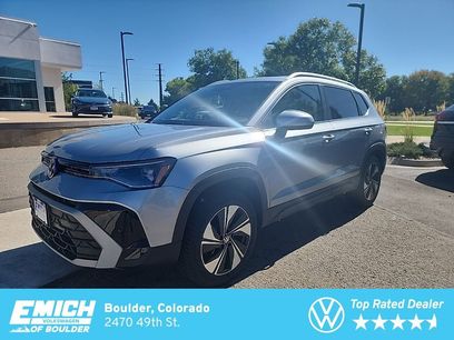 New 2025 Volkswagen Taos SE