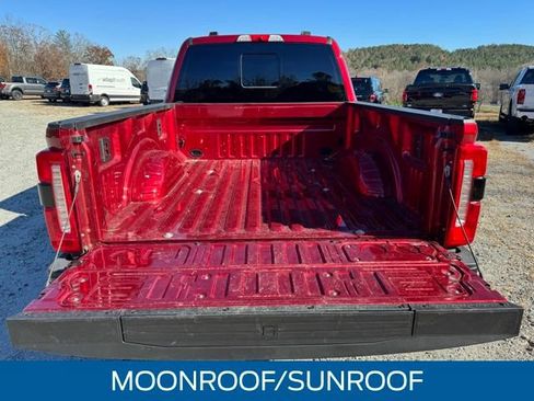 Used 2025 Ford F250 King Ranch w/ FX4 Off-Road Package image 5