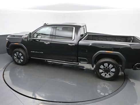 New 2025 GMC Sierra 2500 Denali w/ Denali Reserve Package image 40
