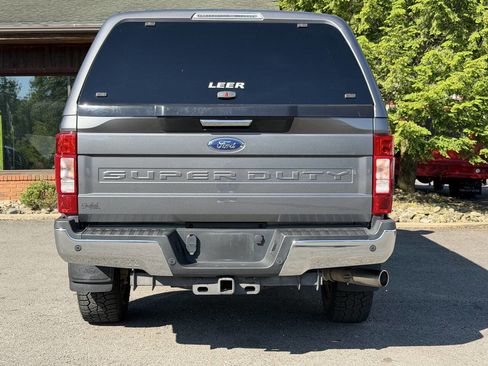 Used 2022 Ford F250 XLT w/ XLT Premium Package AWD/4WD image 6