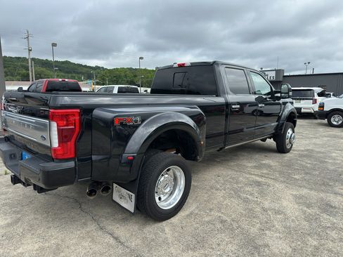 Used 2019 Ford F450 Limited AWD/4WD image 5