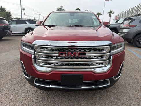 Used 2023 GMC Acadia SLT image 2