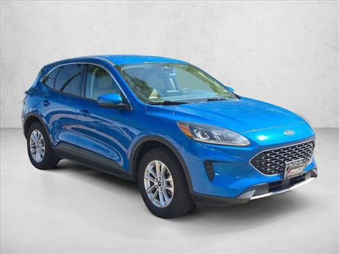 Used 2020 Ford Escape SE AWD/4WD image 3
