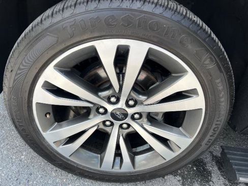 Used 2020 Ford Expedition Platinum AWD/4WD image 40