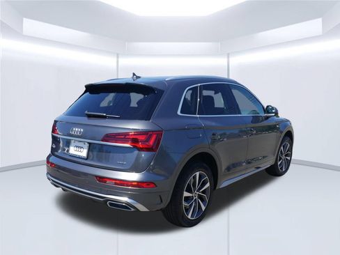 Certified 2023 Audi Q5 2.0T Premium Plus w/ Premium Plus Package AWD/4WD image 11