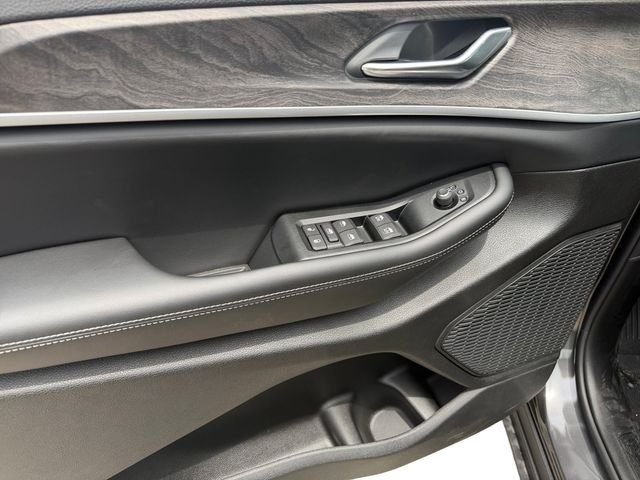 New 2026 Jeep Grand Cherokee Altitude AWD/4WD image 12