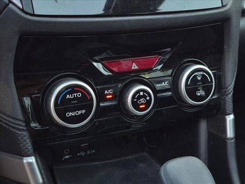 Used 2021 Subaru Forester Premium AWD/4WD image 16