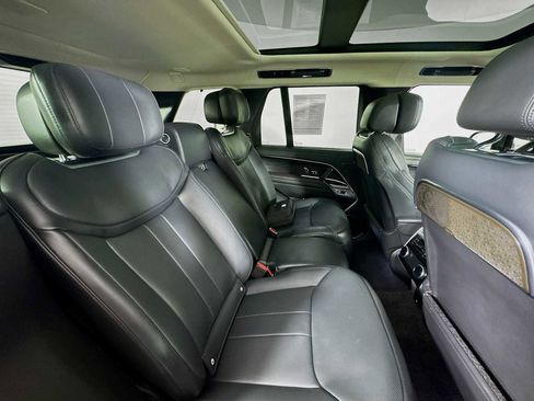 Used 2023 Land Rover Range Rover First Edition image 29